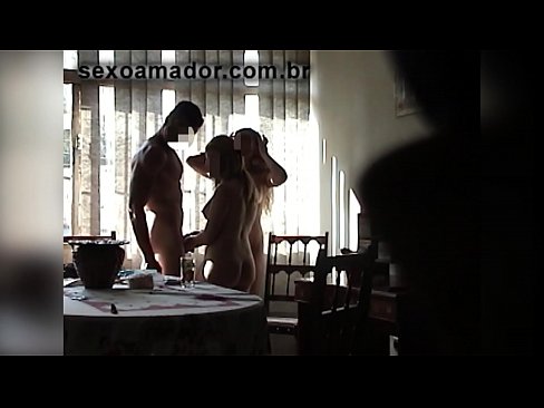 ❤️ Le amiche del sesso invitano un uomo gigante e una cosa a tre con lui ❤️ Video di sessoal it.zhangshumeng.top ☑