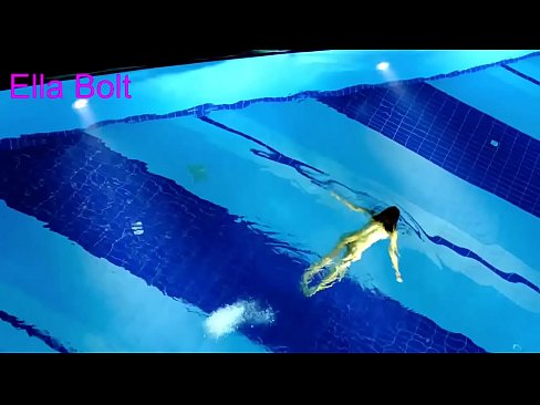 ❤️ Non posso smettere di guardare, giovane bionda catturata nuotare nuda nella piscina del resort ELLA BOLT ❤️ Video di sessoal it.zhangshumeng.top ☑
